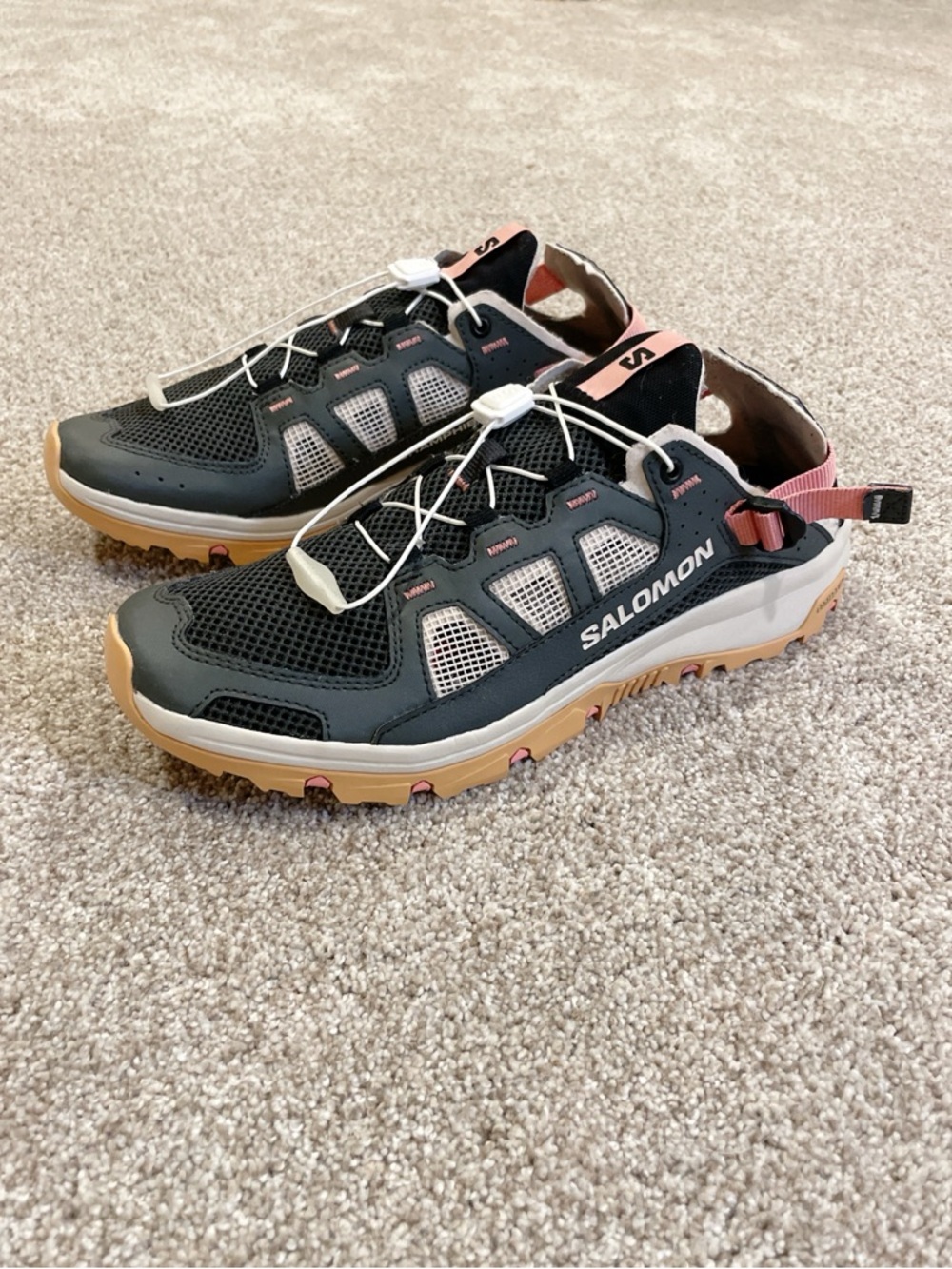 Salomon Techamphibian 5 in Tan / Coral - Women’s 10 - NEW - hiking sneakers